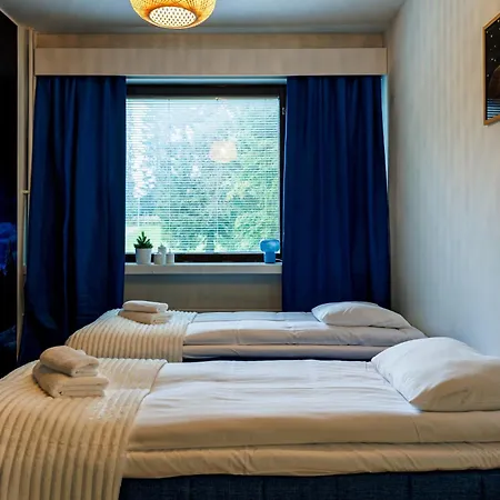 Lapland-themed 3 Bedrooms With Game Corner & Free Parking *