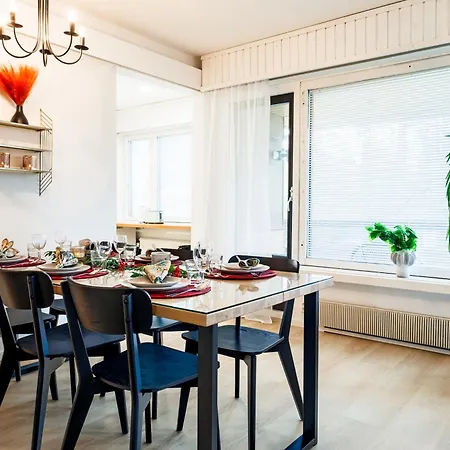 Lapland-themed 3 Bedrooms With Game Corner & Free Parking Apartment Rovaniemi