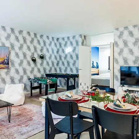 Lapland-themed 3 Bedrooms With Game Corner & Free Parking Apartment Rovaniemi