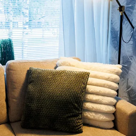 Lapland-themed 3 Bedrooms With Game Corner & Free Parking Apartment