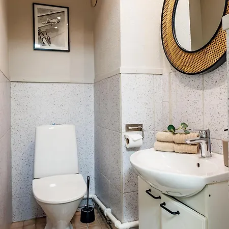 Lapland-themed 3 Bedrooms With Game Corner & Free Parking Rovaniemi